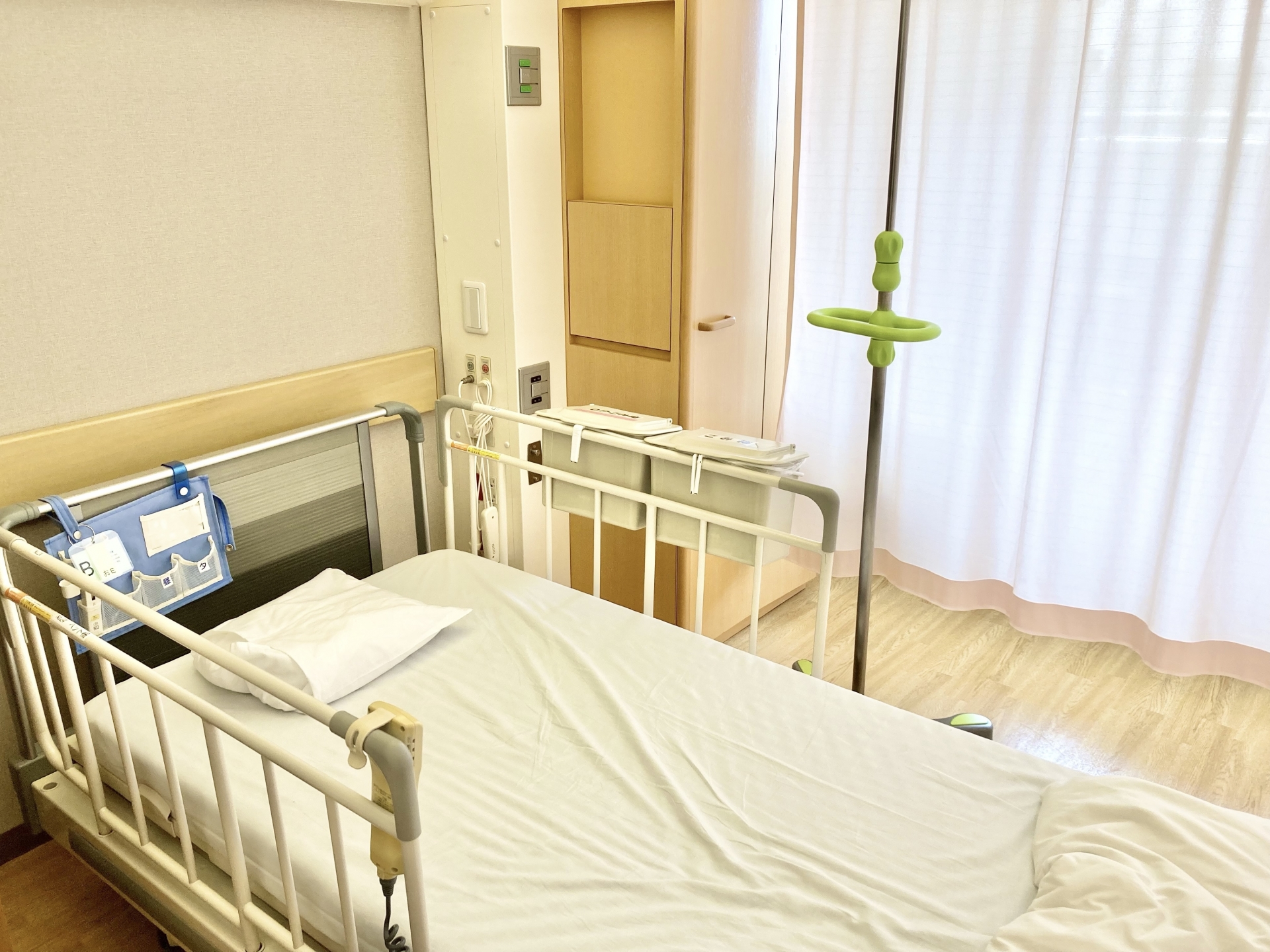 病院で「電波が弱い」46.2% 入院・付き添い時の通信環境調査のアイキャッチ画像